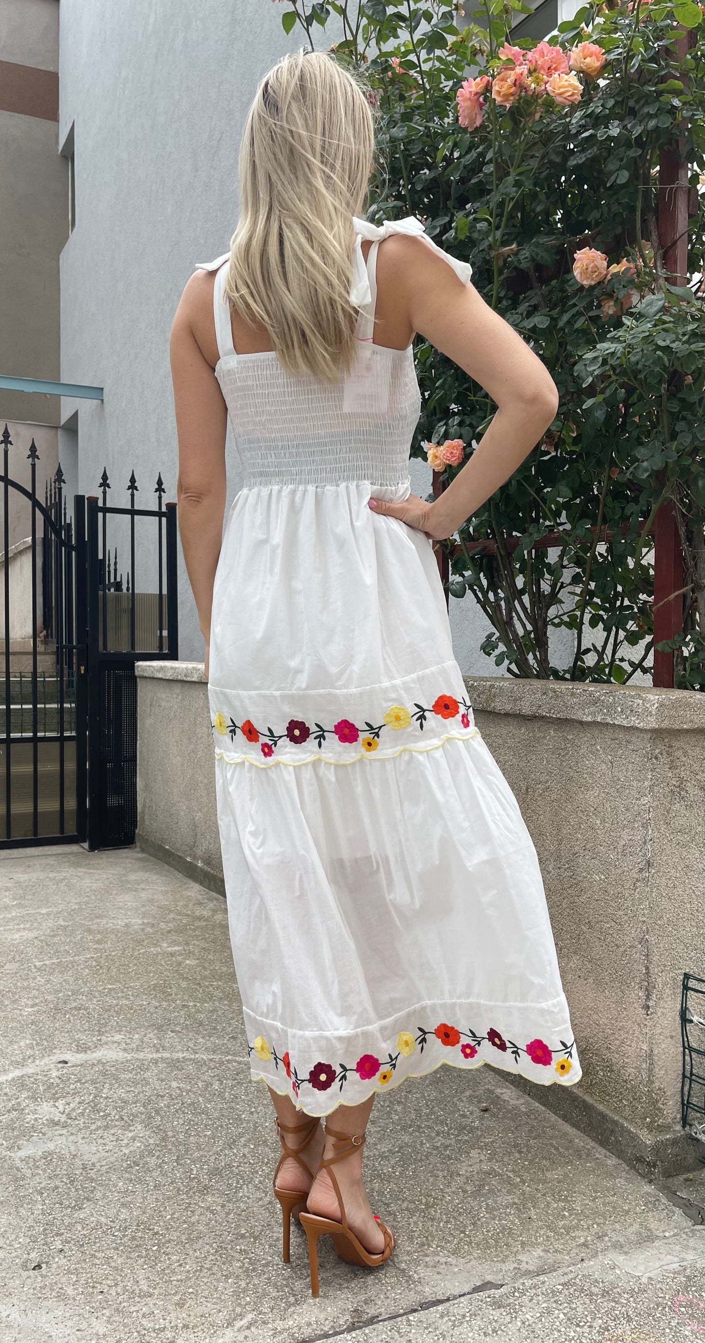 Rochie White Lenu