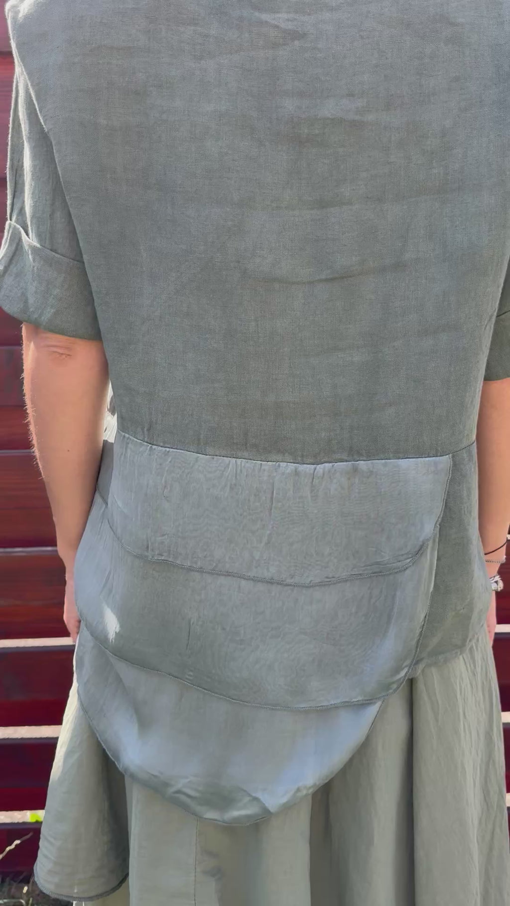 Tricou Vola